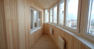 Отделка, остекление, утепление балконов в Сафоново от 206 руб. м/2.
